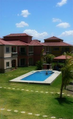 Hacienda Iguana Beach And Golf Resort Tola Exterior foto